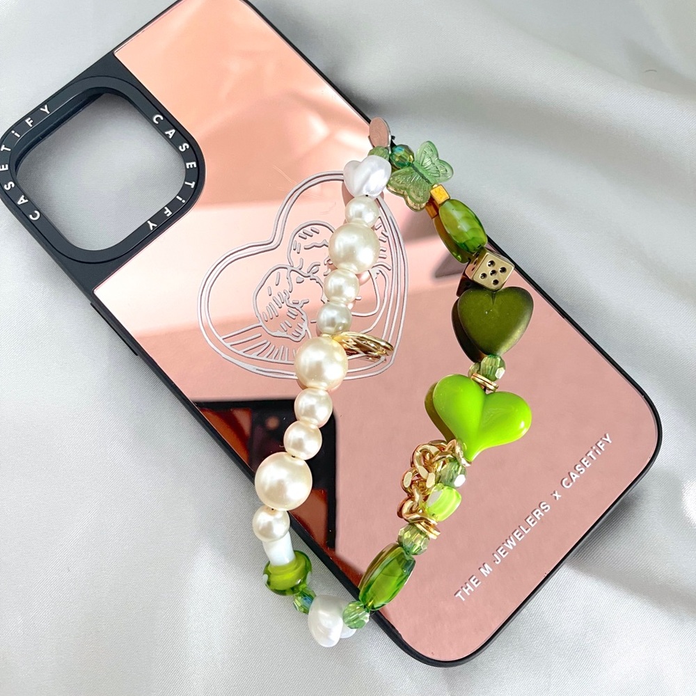 Beaded phone charm y2k aesthetic wildflower
